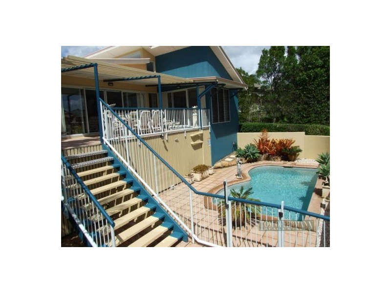 8 Tangmere Court, Noosa Heads QLD 4567