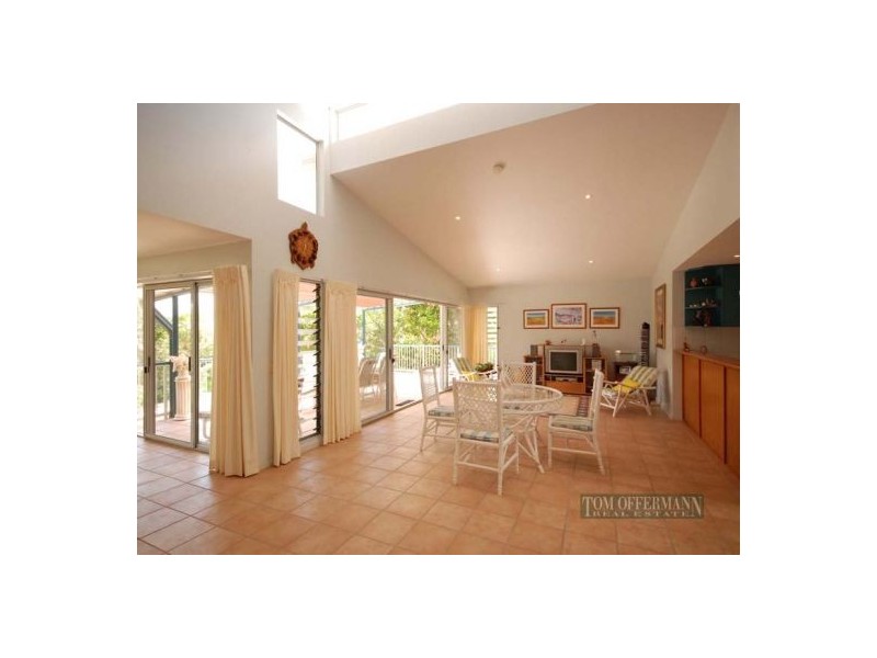 8 Tangmere Court, Noosa Heads QLD 4567