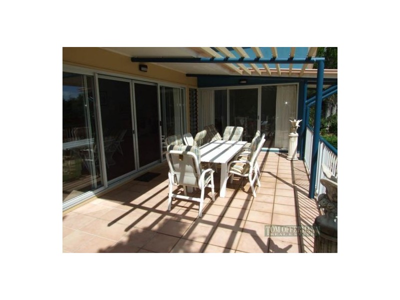 8 Tangmere Court, Noosa Heads QLD 4567