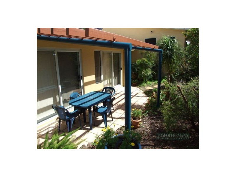 8 Tangmere Court, Noosa Heads QLD 4567