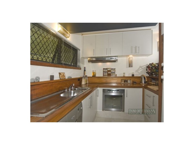 2/28 Viewland Drive, Noosa Heads QLD 4567