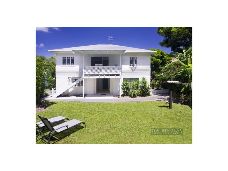 7 Cloudsley Street, Noosaville QLD 4566