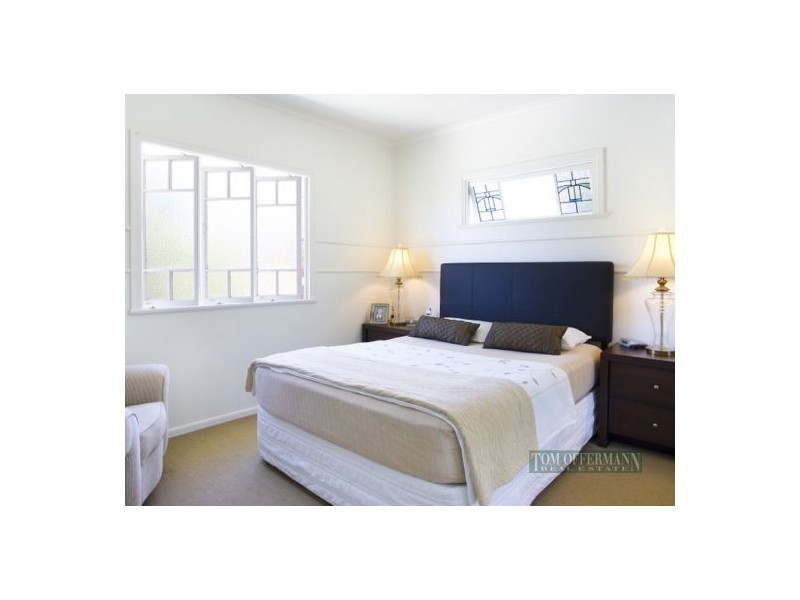 7 Cloudsley Street, Noosaville QLD 4566