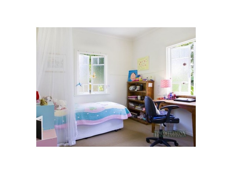 7 Cloudsley Street, Noosaville QLD 4566