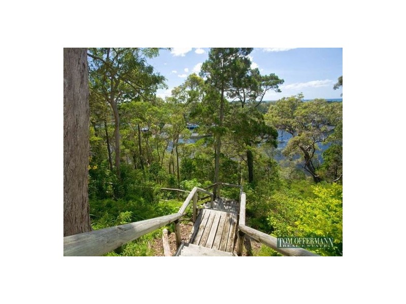 19 Macquarie Lodge, 53 Banksia Ave, Noosa Heads QLD 4567