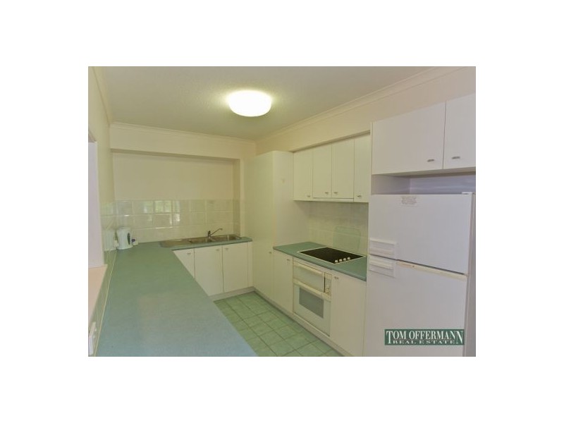 19 Macquarie Lodge, 53 Banksia Ave, Noosa Heads QLD 4567