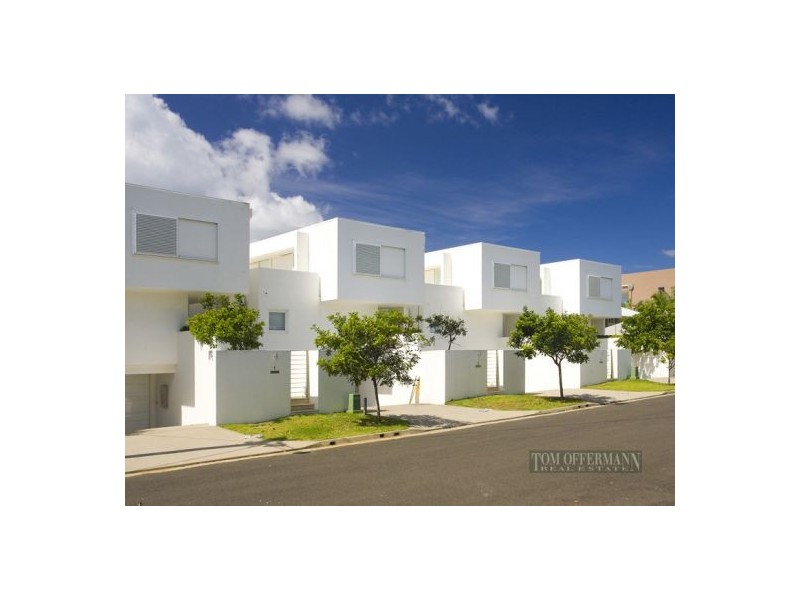 2/38 Lorikeet Drive, Peregian Beach QLD 4573