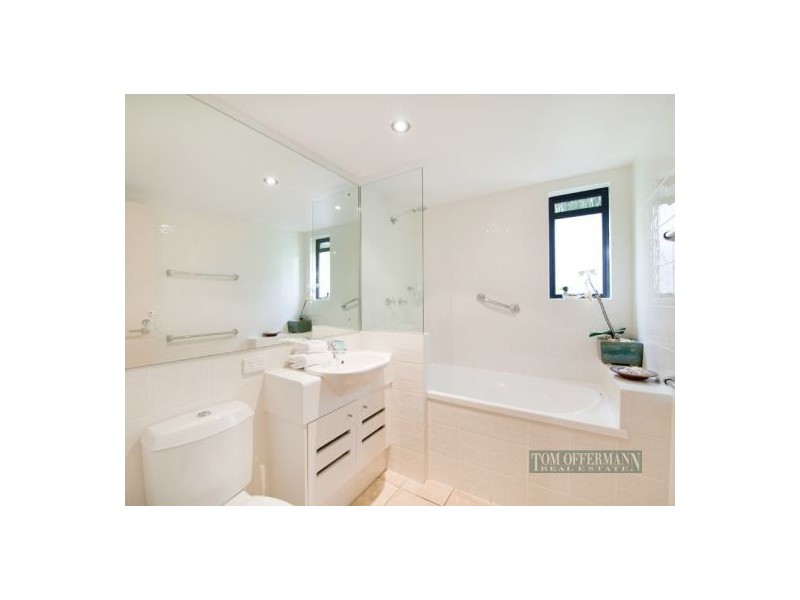 18/40 Hastings St, Noosa Heads QLD 4567