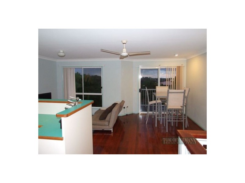 2/69 Southern Cross Parade, Sunrise Beach QLD 4567