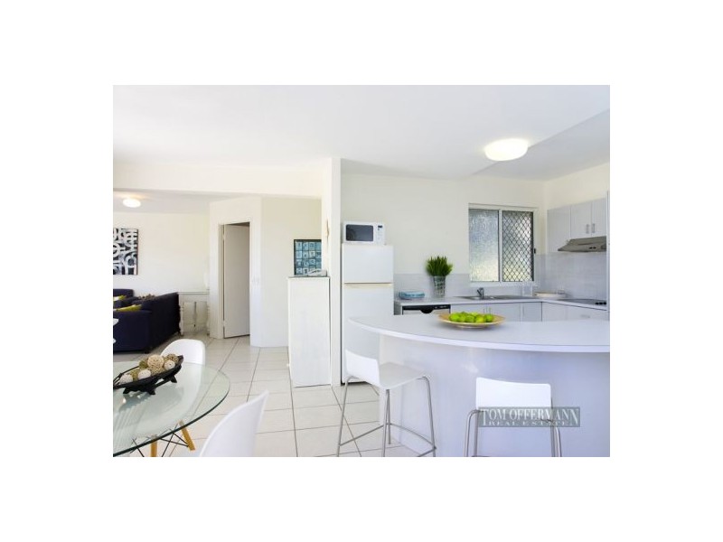 2/41 Tingira Cres, Sunrise Beach QLD 4567