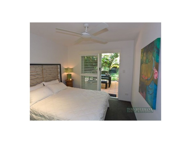 1/4 Edgar Bennett Ave, Noosa Heads QLD 4567