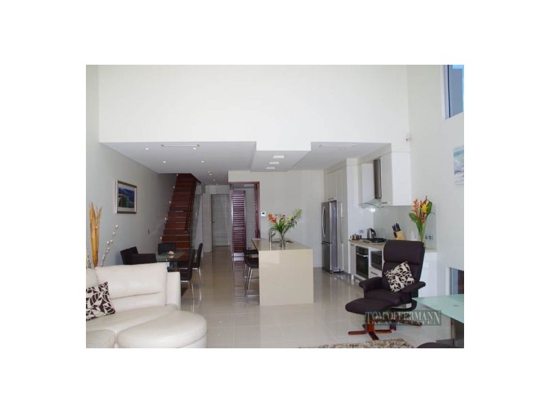 2/15 Robert St, Noosaville QLD 4566