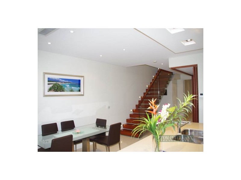 2/15 Robert St, Noosaville QLD 4566