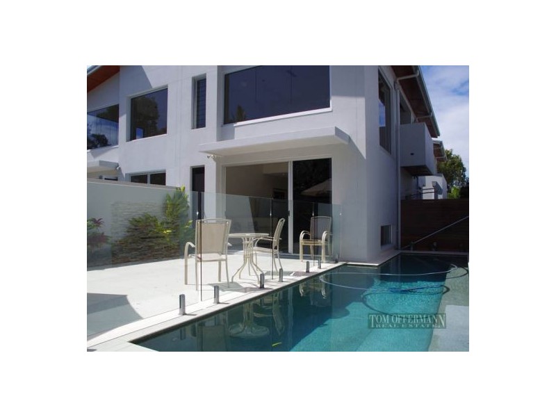 2/15 Robert St, Noosaville QLD 4566