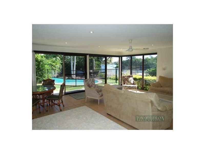 8 Noosa Parade, Noosa Heads QLD 4567