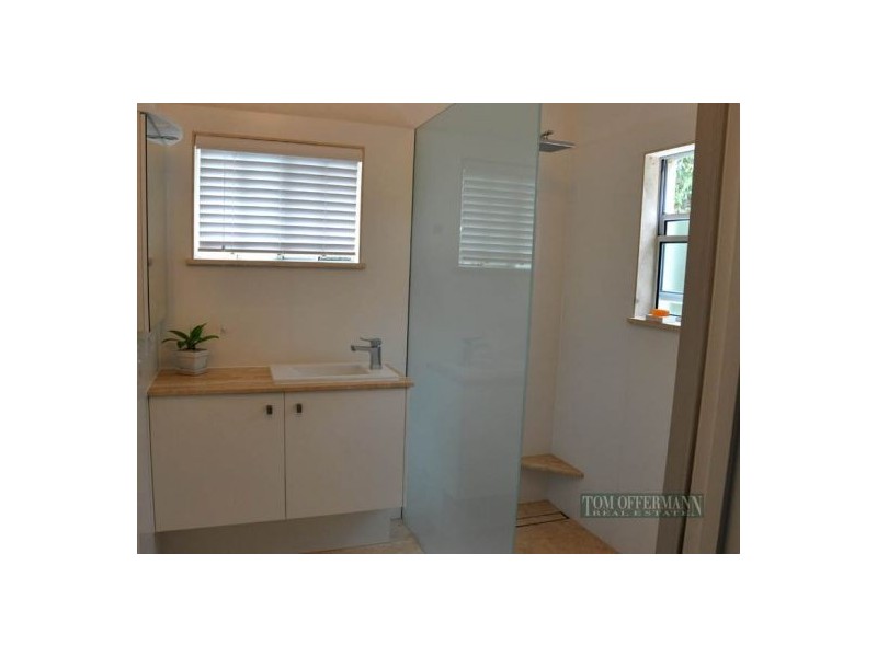 24 Cooloosa St, Sunshine Beach QLD 4567