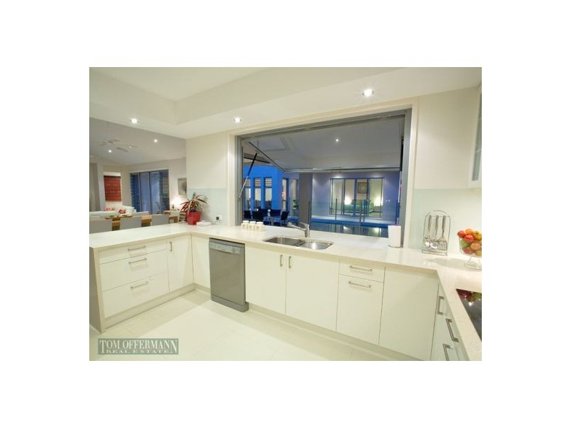 4 Aspera Place, Noosaville QLD 4566