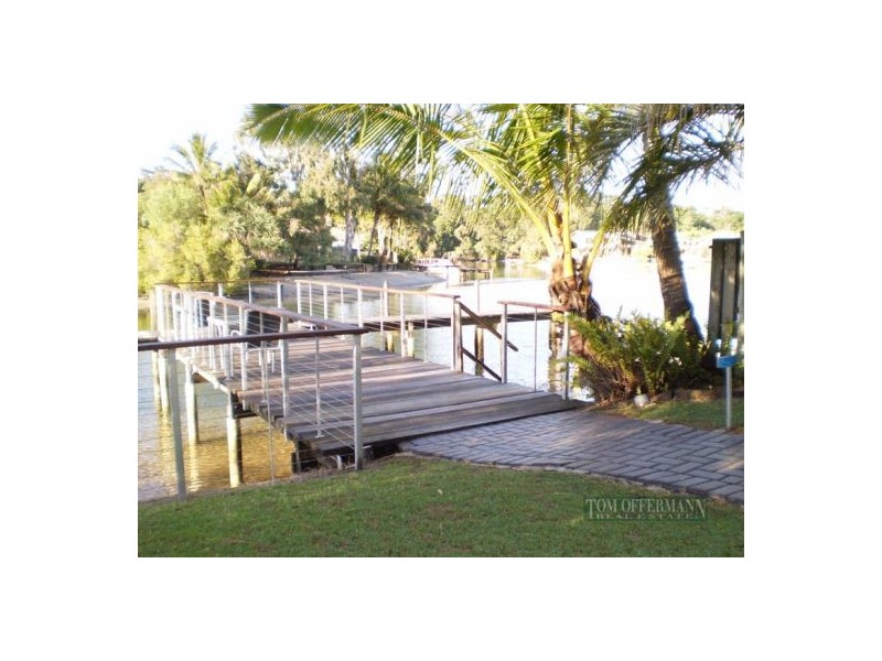 4/13-15 Noosa Parade, Noosa Heads QLD 4567