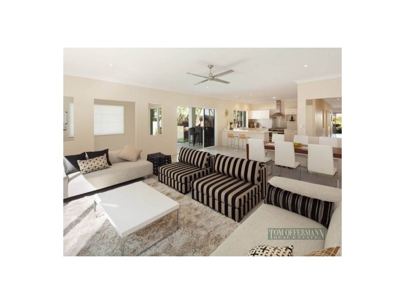 10 Regatta Circuit, Noosaville QLD 4566