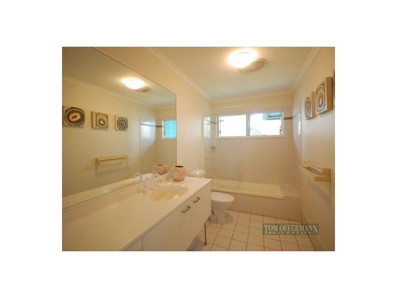 18/289 Weyba Rd, Noosaville QLD 4566