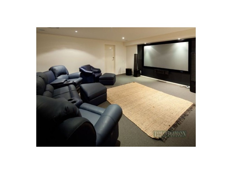 34 Angler St, Noosa Heads QLD 4567