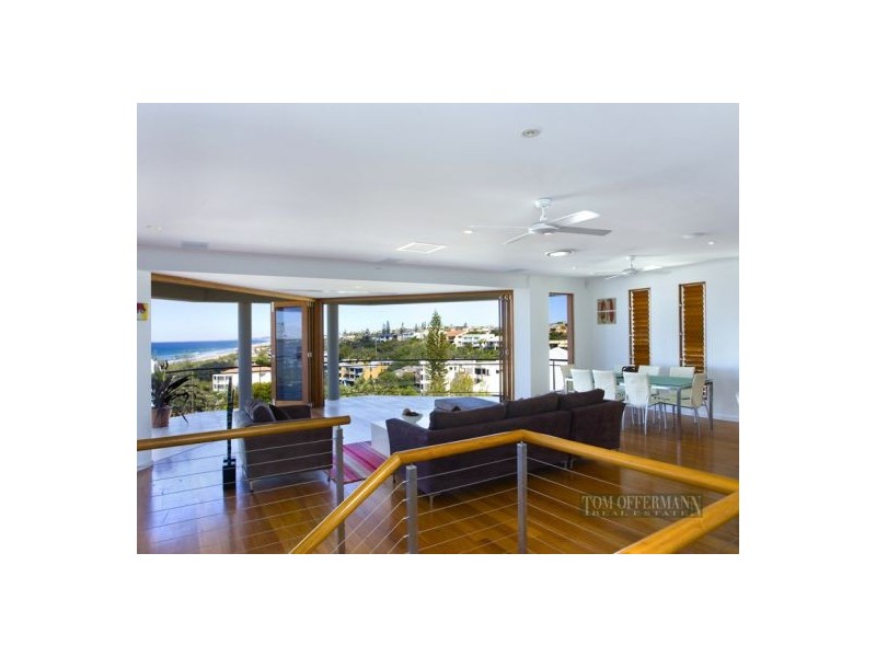 2/31 Tingira Cres, Sunrise Beach QLD 4567