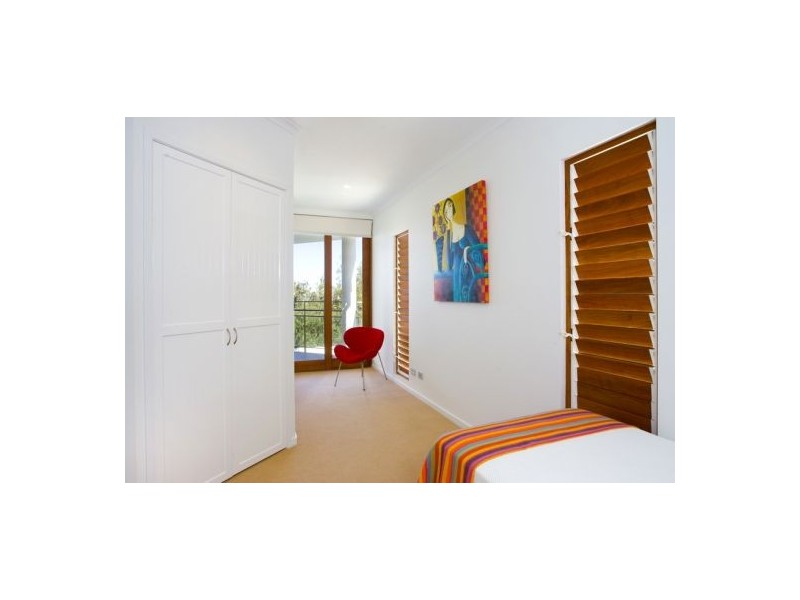 2/31 Tingira Cres, Sunrise Beach QLD 4567