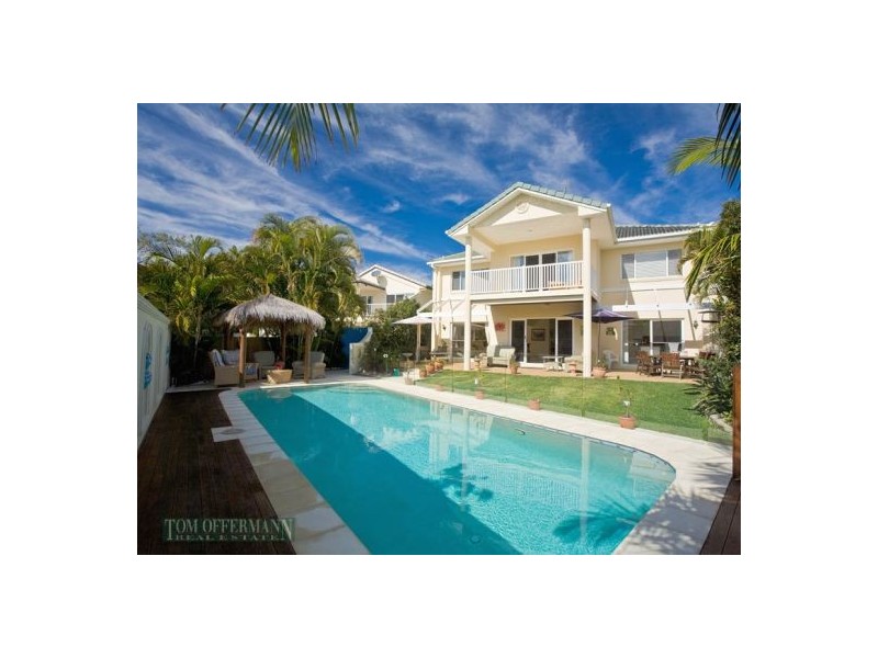 32 Tangmere Court, Noosa Heads QLD 4567