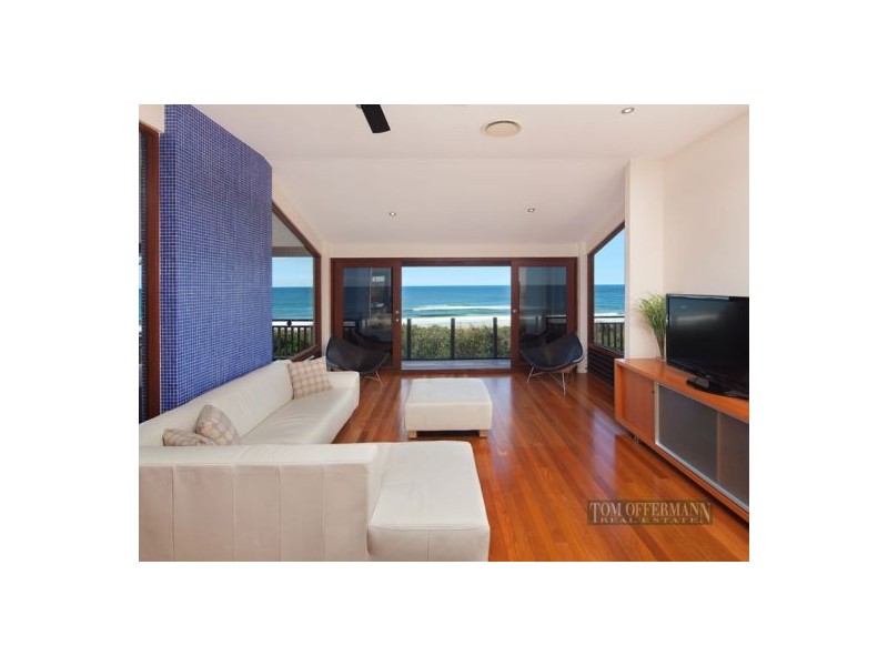 14 Tropicana Rise, Castaways Beach QLD 4567