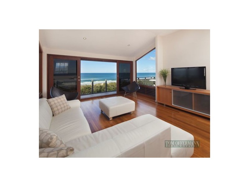 14 Tropicana Rise, Castaways Beach QLD 4567