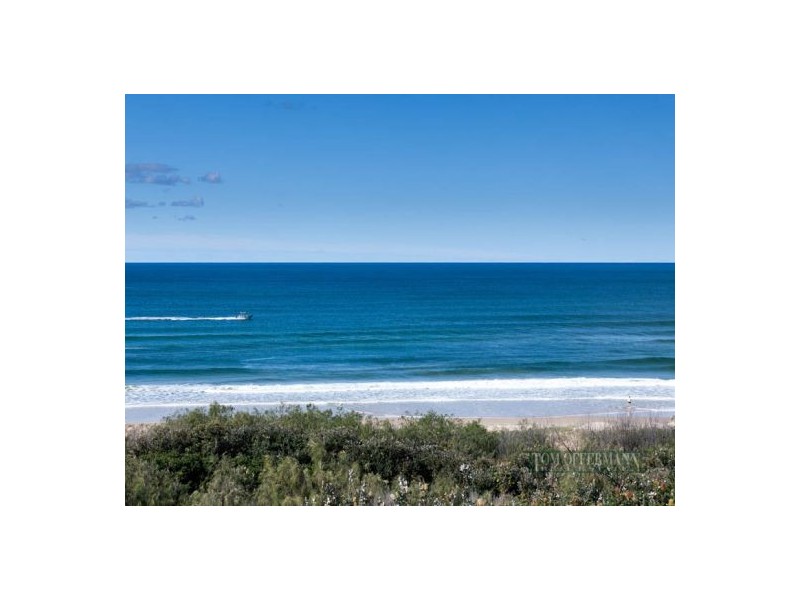 14 Tropicana Rise, Castaways Beach QLD 4567