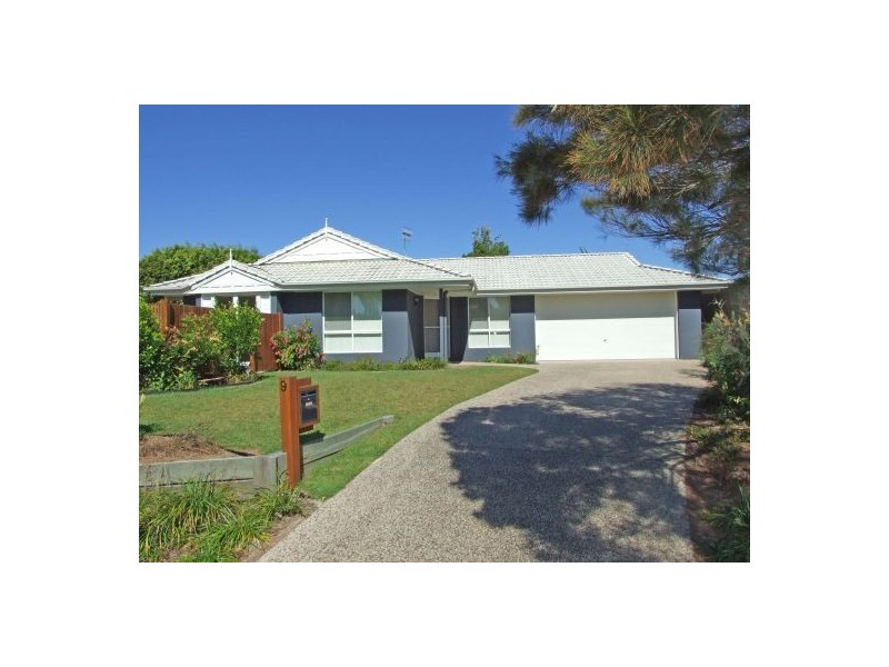 9 Stardust Court, Sunrise Beach QLD 4567