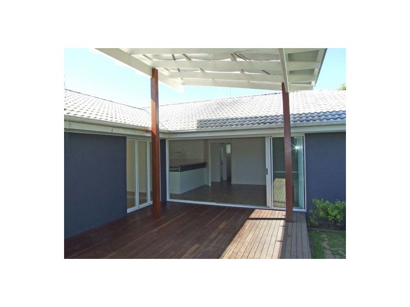 9 Stardust Court, Sunrise Beach QLD 4567