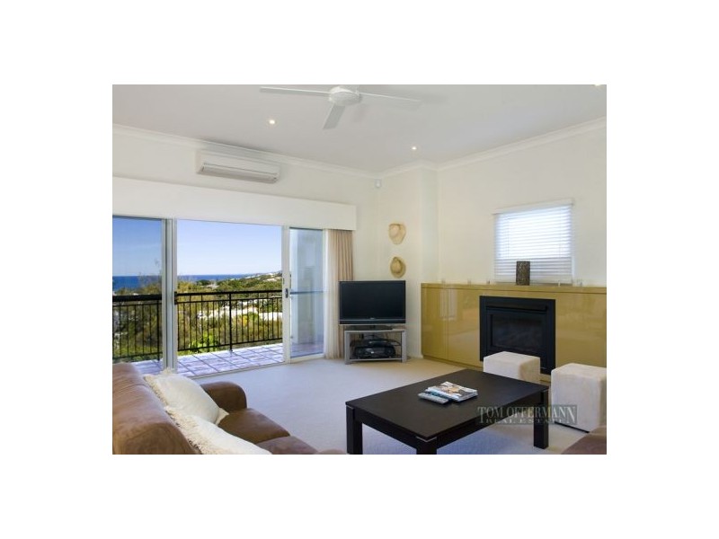 4 Kiamba Crt, Sunshine Beach QLD 4567