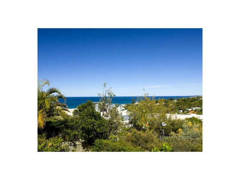 4 Kiamba Crt, Sunshine Beach QLD 4567