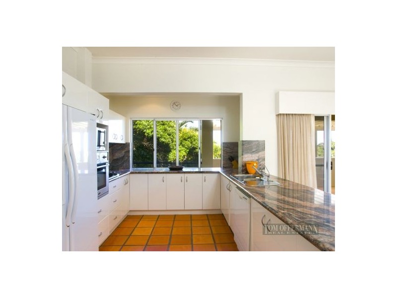 4 Kiamba Crt, Sunshine Beach QLD 4567