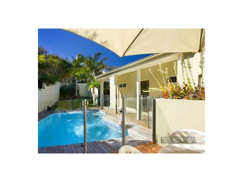 4 Kiamba Crt, Sunshine Beach QLD 4567