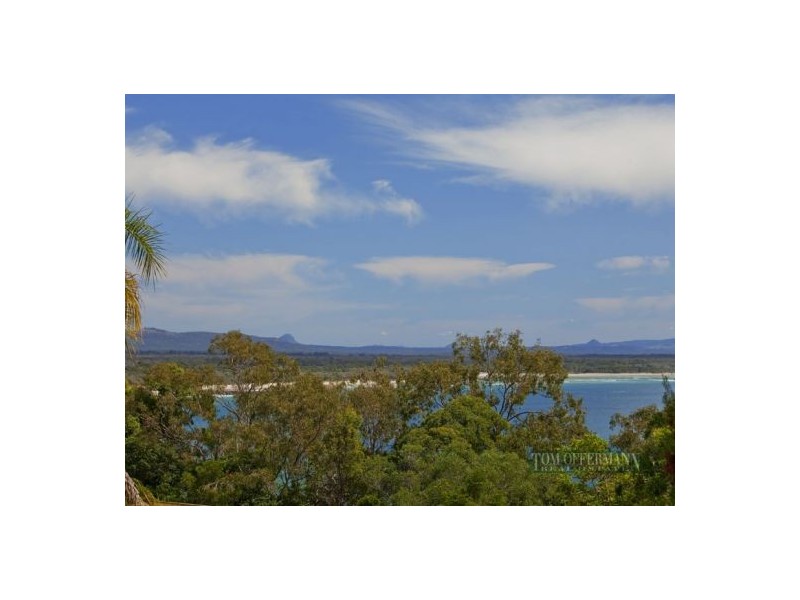 2/11 Mitti St, Little Cove QLD 4567