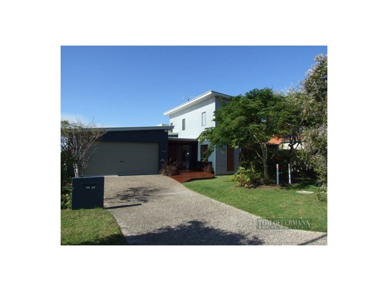 42 Southern Cross Parade, Sunrise Beach QLD 4567