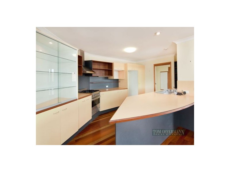 42 Southern Cross Parade, Sunrise Beach QLD 4567