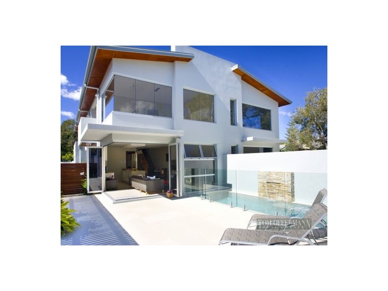 1/15 Robert St, Noosaville QLD 4566