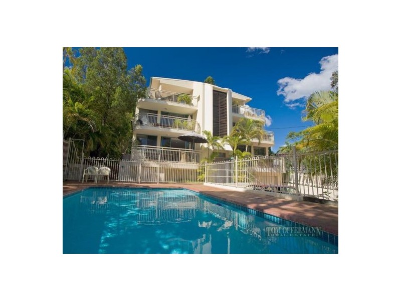 3/4 Edgar Bennett Ave, Noosa Heads QLD 4567