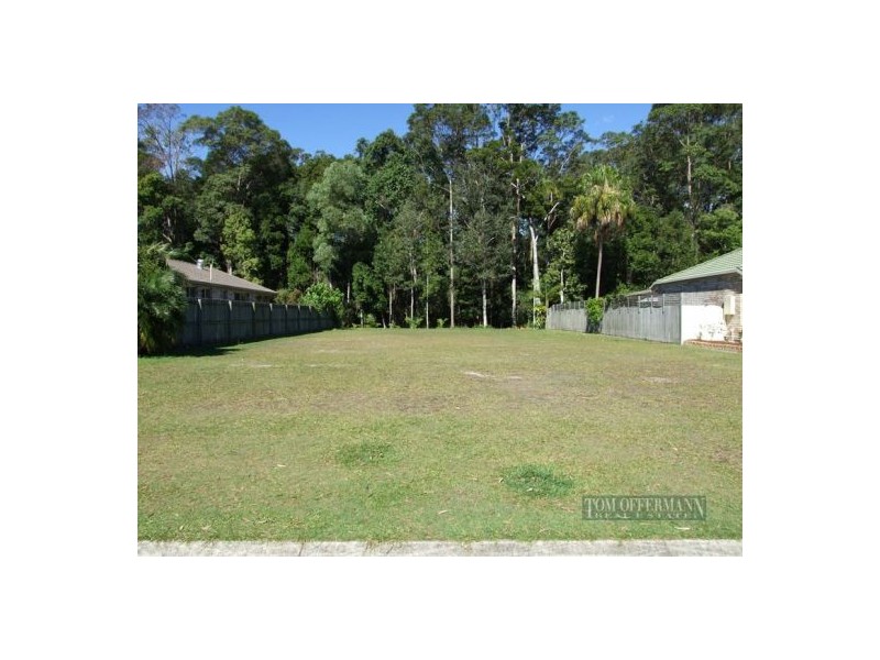 69 Lake Entrance Boulevard, Noosaville QLD 4566