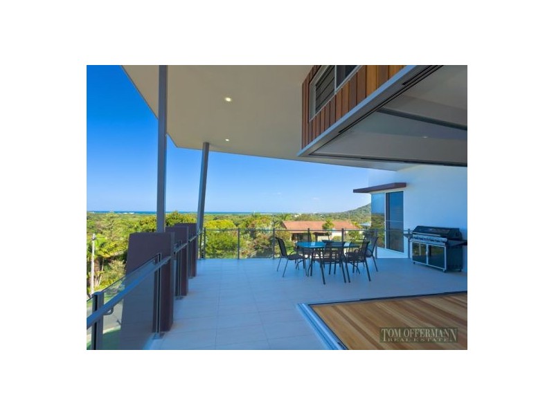 6 Binnea Street, Yaroomba QLD 4573