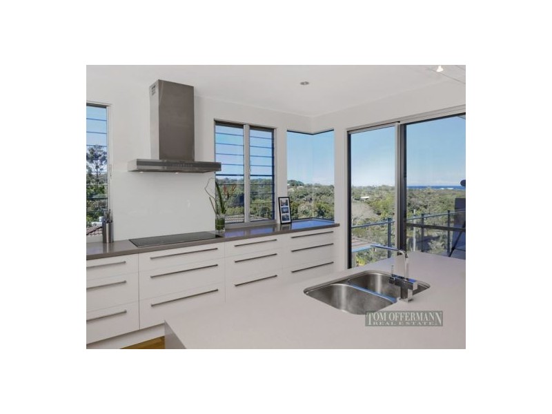 6 Binnea Street, Yaroomba QLD 4573