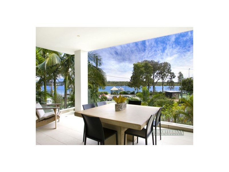 2/215 Gympie Tce, Noosaville QLD 4566