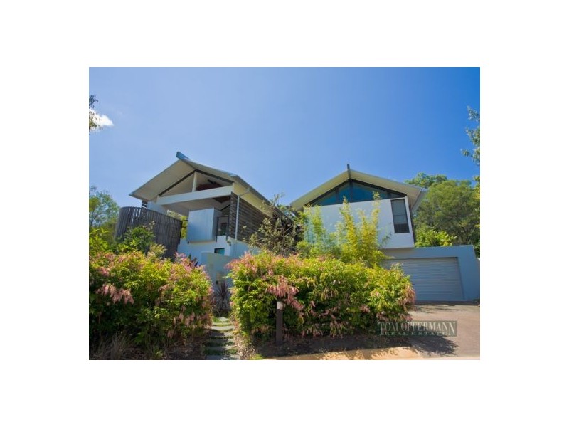 13 Wild Apple Court, Noosa Heads QLD 4567