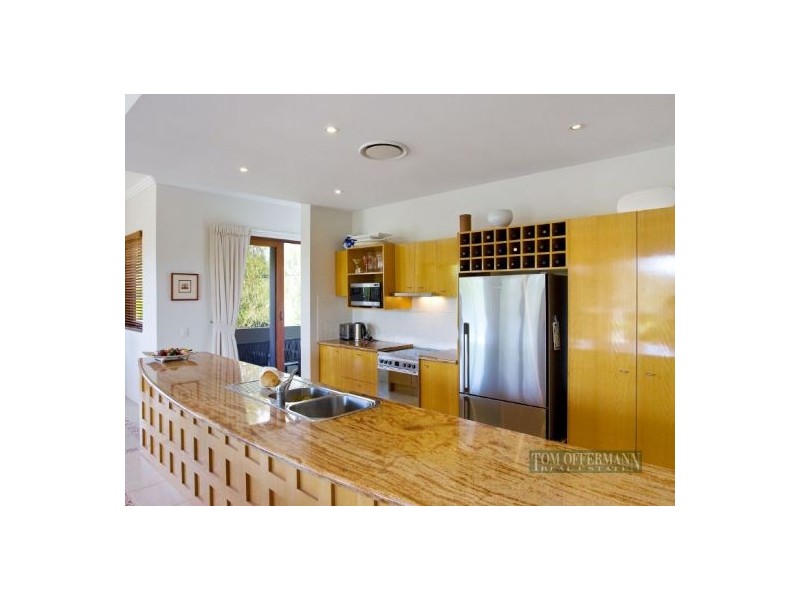 2/11 Hilton Esplanade, Noosaville QLD 4566