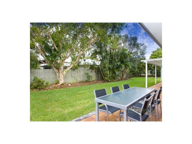 14 Columbia Drive, Sunrise Beach QLD 4567