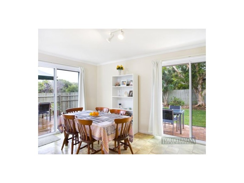 14 Columbia Drive, Sunrise Beach QLD 4567